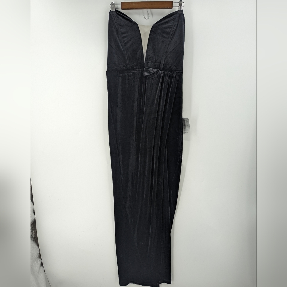 NWT LULU'S My Dream Come True Velvet Strapless Maxi Dress